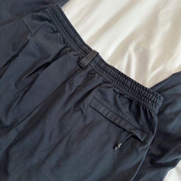 Nike Men’s Black Athletic Jogger Pants - Picture 5 of 5